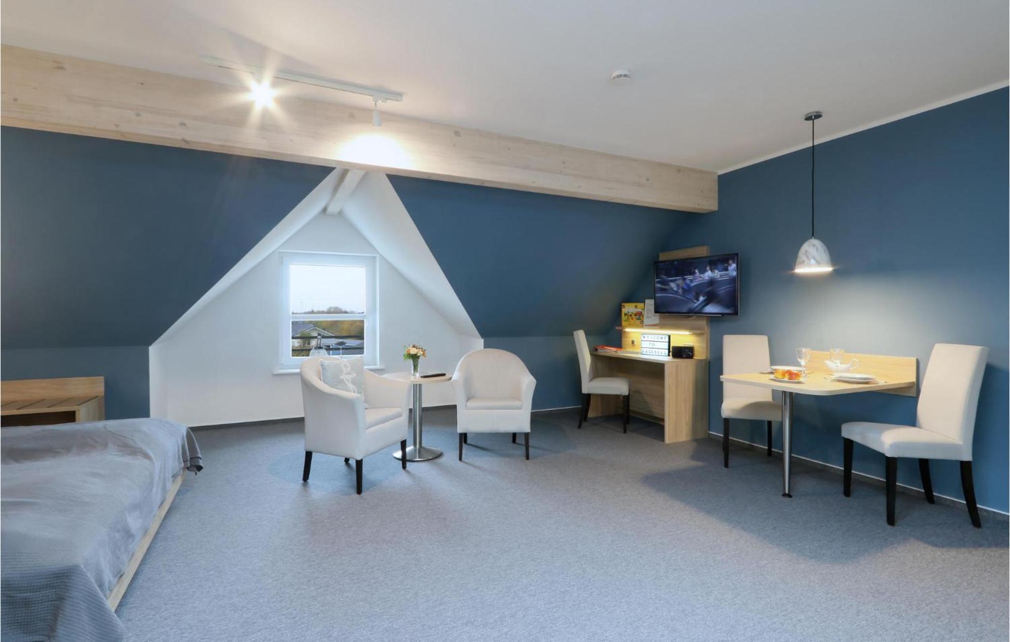 Amazing Apartment In Dagebuell With Kitchenette Eksteriør bilde