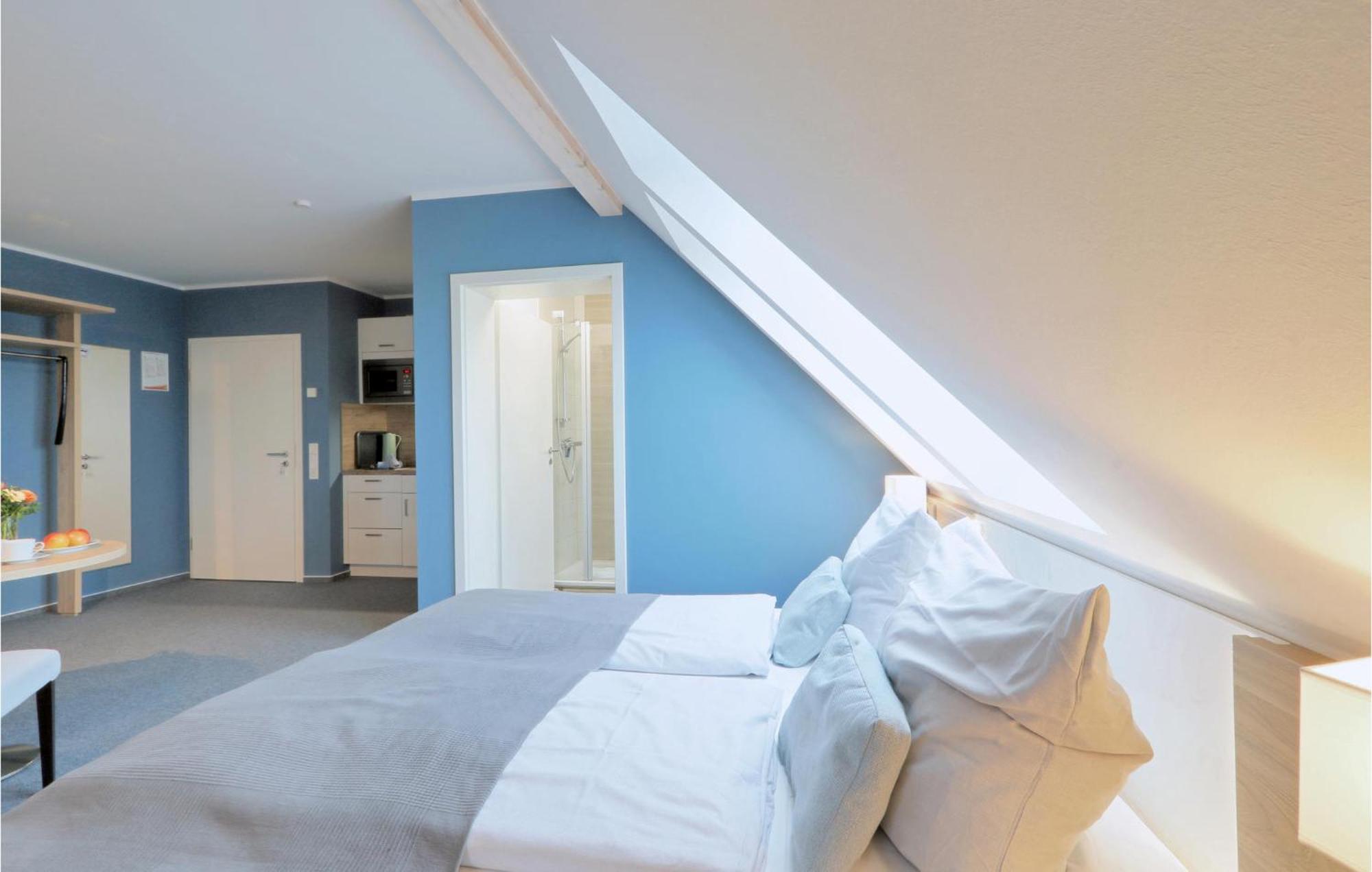 Amazing Apartment In Dagebuell With Kitchenette Eksteriør bilde
