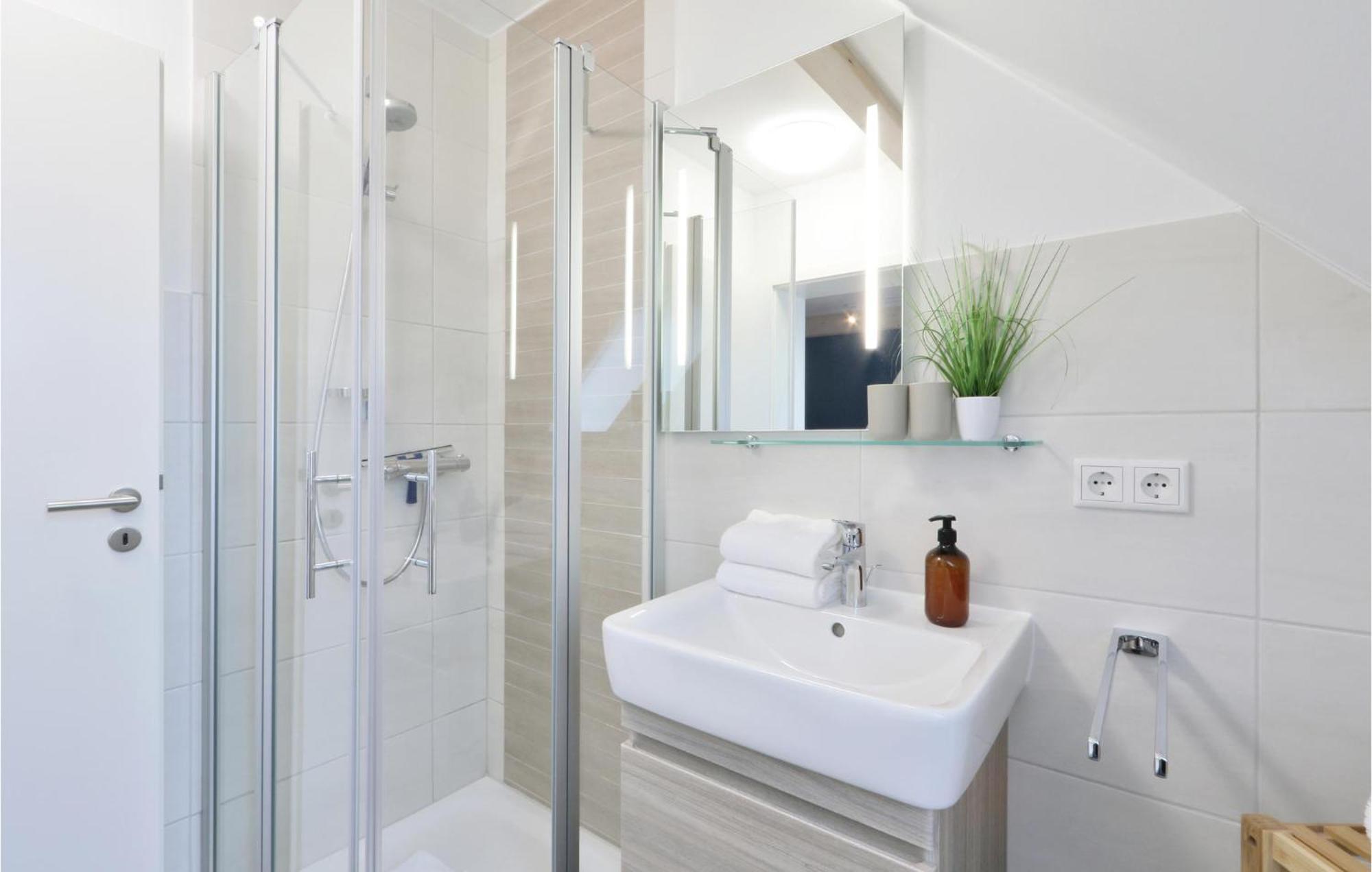 Amazing Apartment In Dagebuell With Kitchenette Eksteriør bilde