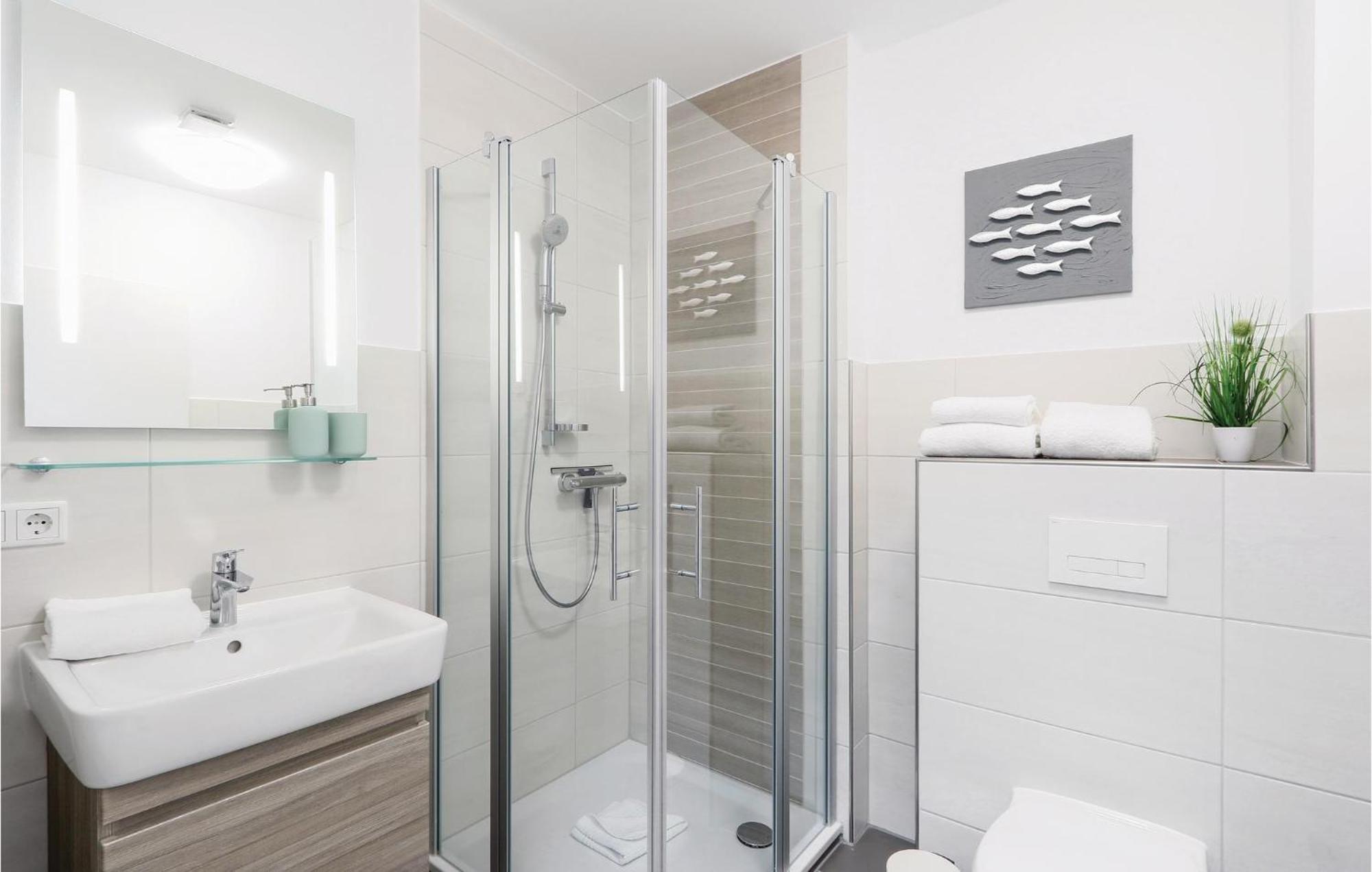 Amazing Apartment In Dagebuell With Kitchenette Eksteriør bilde