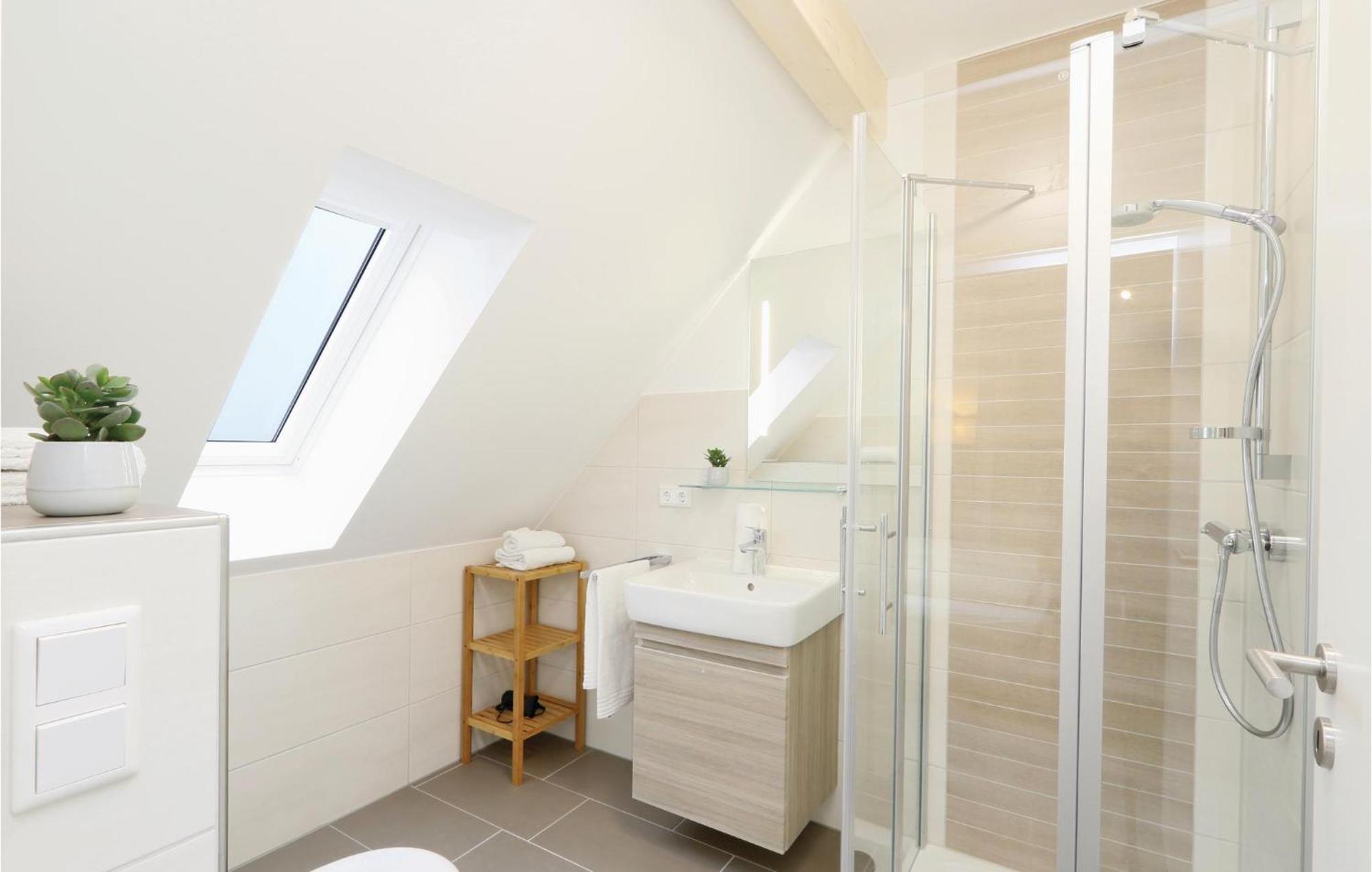 Amazing Apartment In Dagebuell With Kitchenette Eksteriør bilde