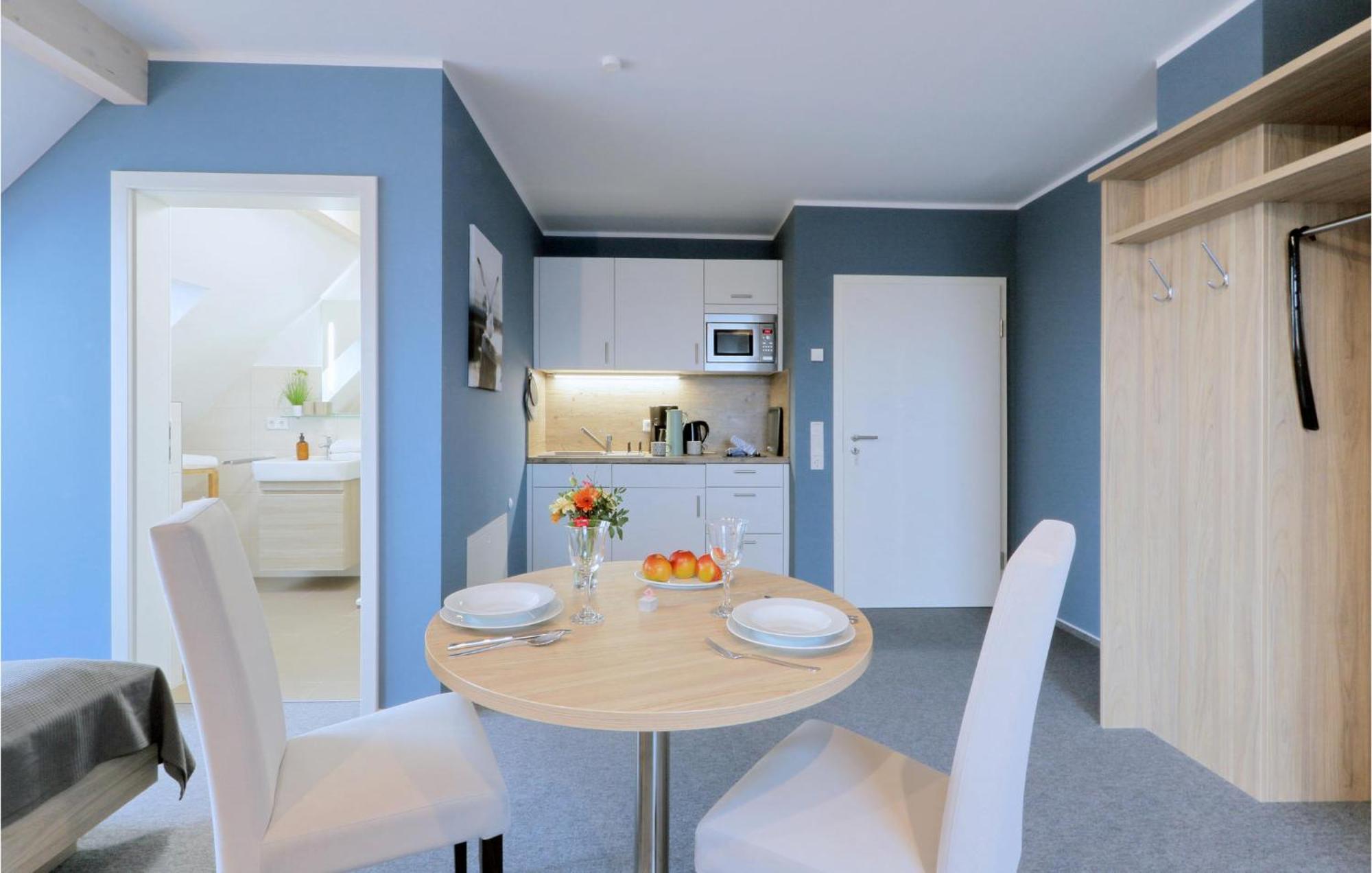 Amazing Apartment In Dagebuell With Kitchenette Eksteriør bilde