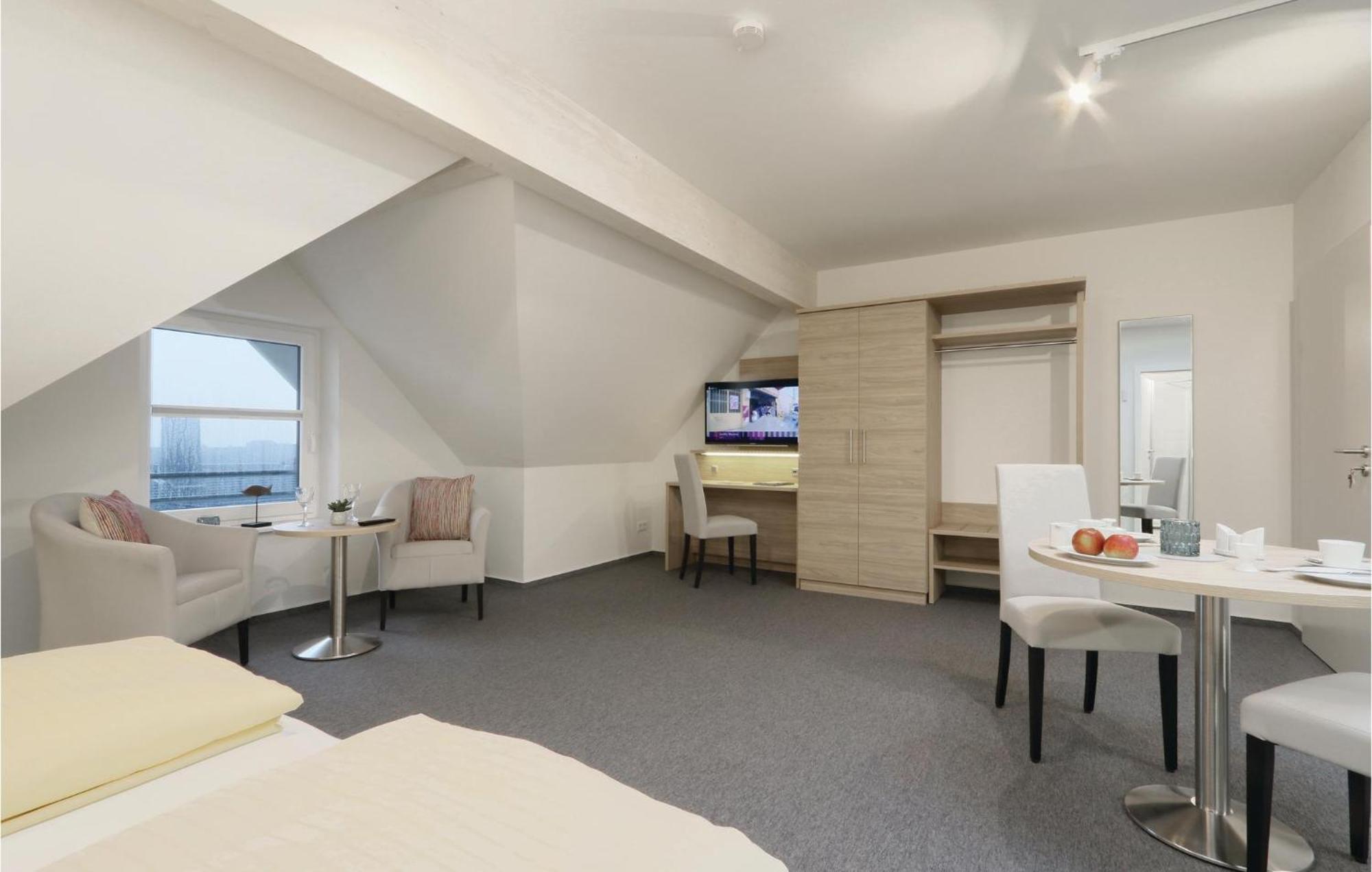 Amazing Apartment In Dagebuell With Kitchenette Eksteriør bilde