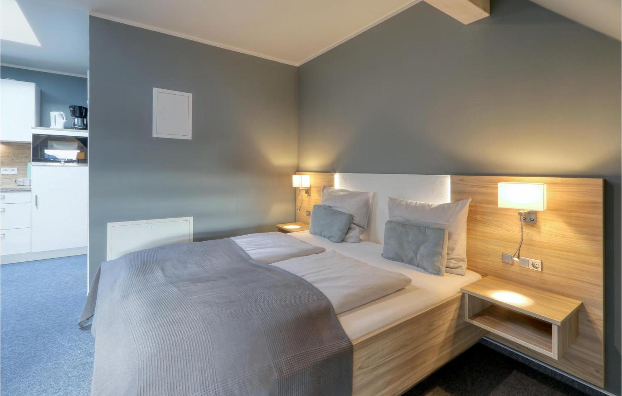 Amazing Apartment In Dagebuell With Kitchenette Eksteriør bilde